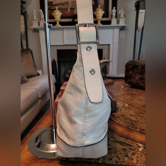 Coach Zebra striped tan..leather and canvas..EUC - Picture 3 of 10